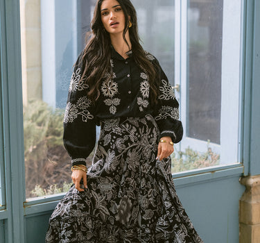 Falda Black Garden